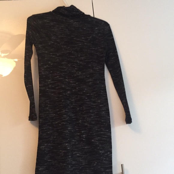 M boutique Knit Dress - Picture 6 of 6